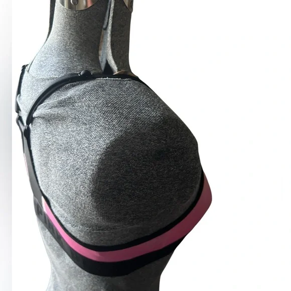 PINK Victoria's Secret Pink Ombre Sports Bra - Picture 4 of 7